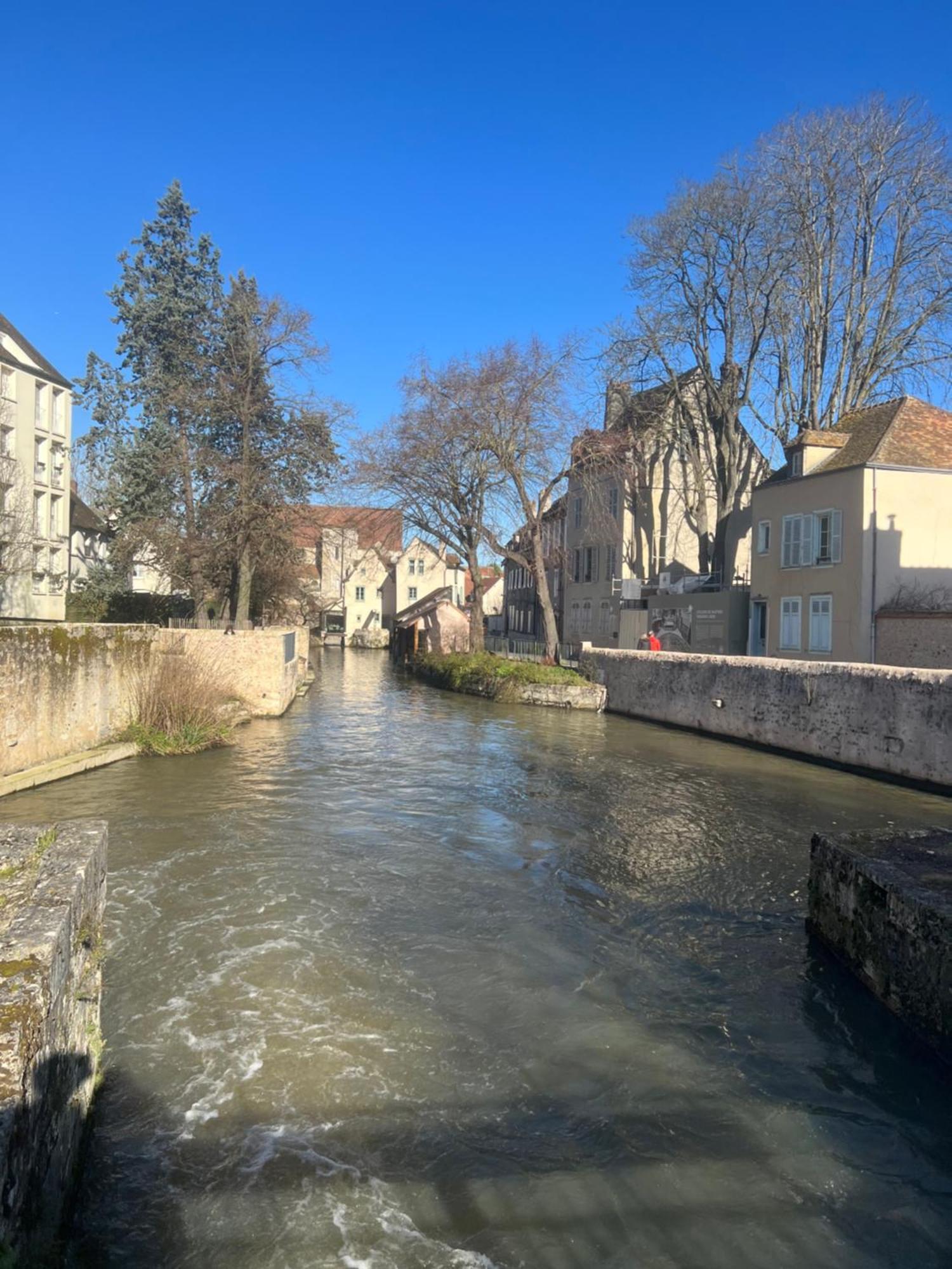 דירות T3 De 55M2 Au Centre De Chartres Avec Parking מראה חיצוני תמונה